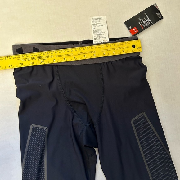 Under Armour Heat Gear Compression running Black Performance tights NWT Sz-M I9 - Picture 8 of 8